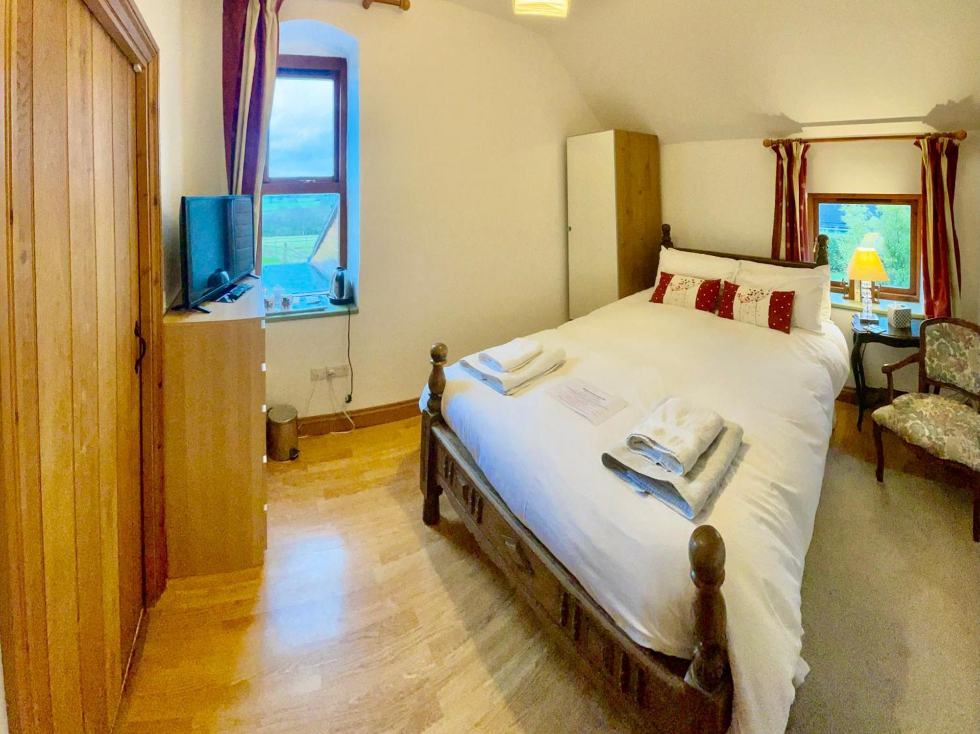 Highfields Farm B&B Stone  Eksteriør billede