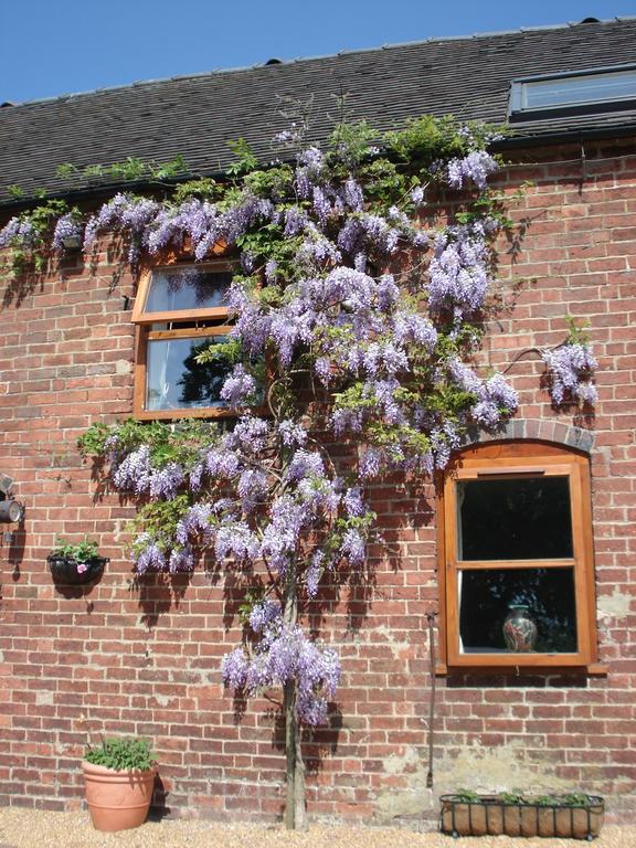 Highfields Farm B&B Stone  Eksteriør billede